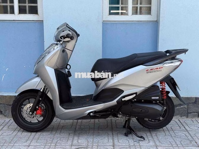 Honda Lead 4Val 2023 Bạc
