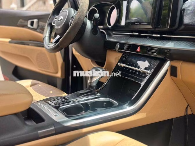 Kia Carnival Luxury 2021 Xanh đậm