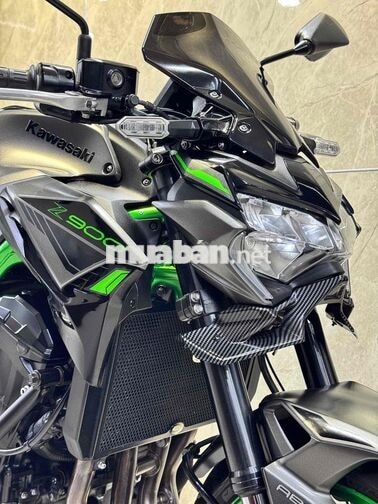 Kawasaki Z900 2023 Nake Bike Đen, Xanh lá