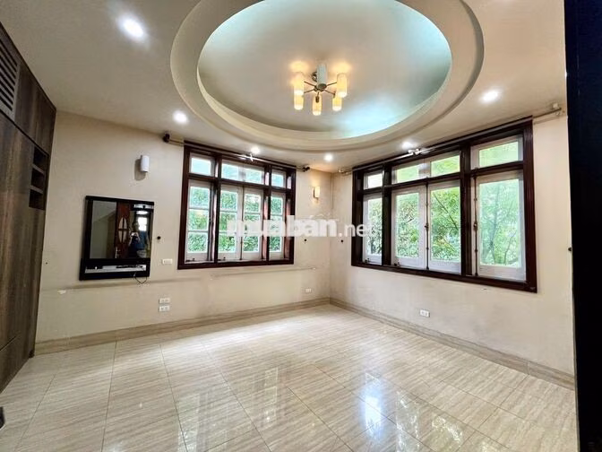 Cho thuê biệt thự lô góc cao cấp Vimeco 2, nội thất cao cấp