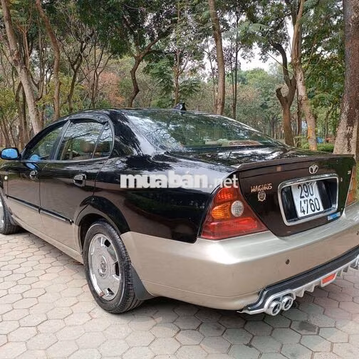 Daewoo Magnus 2.5 Tự động Hàn Quốc Đen, vàng cát