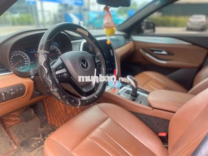 VinFast Lux A 2021 Đen 5v