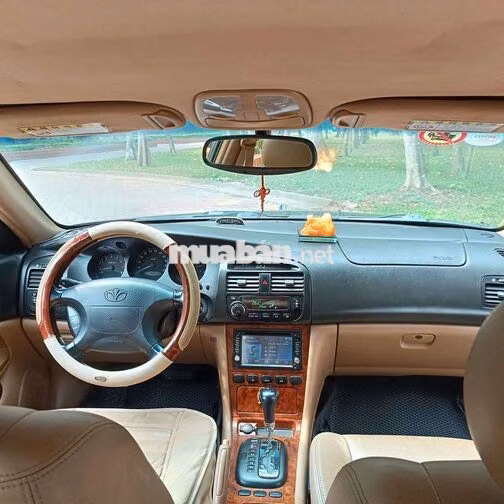 Daewoo Magnus 2.5 Tự động Hàn Quốc Đen, vàng cát