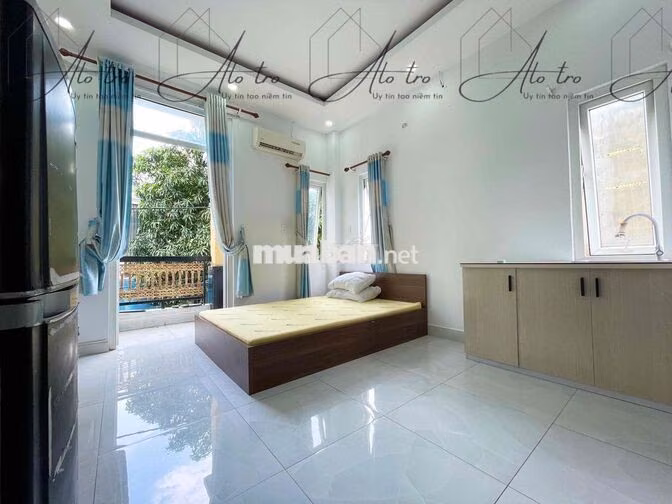 Phòng ban công Full nội thất đẹp tiện qua CVPM, UTH, LĐXH, NTTU 15p
