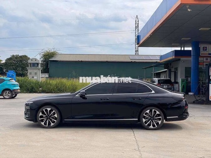 VinFast Lux A 2021 Đen 5v