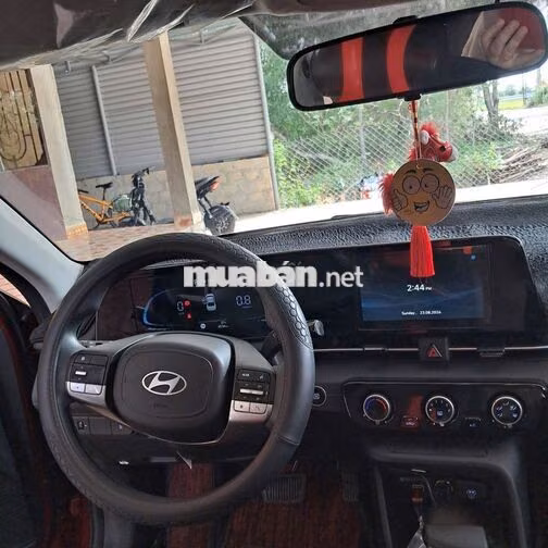 Hyundai Accent 2026 Tiêu chuẩn 4700 km Đỏ