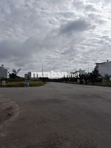 CHO THUÊ PHÒNG TRỌ 20m² – FULL NỘI THẤT – KHU DÂN CƯ THE STAR VILLAGE,