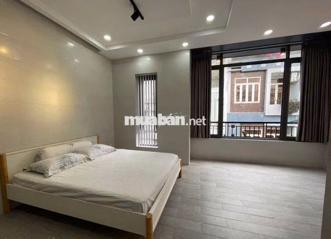 Cho thuê nhà hẻm xe hơi Trường Chinh - Ngang 6 mét - Full nội thất