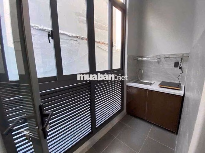 Căn Hộ Cao Cấp Rộng 35m2 - Ngay Etown Cộng Hoà - Ga T3