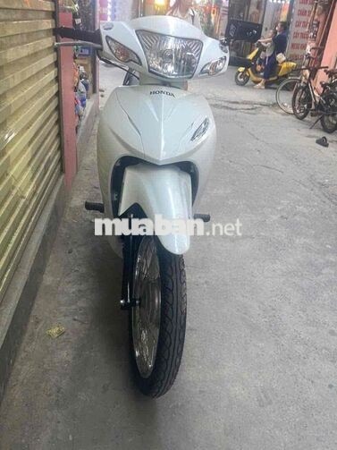 Honda Wave 2024 Trắng 4000 km Việt Nam