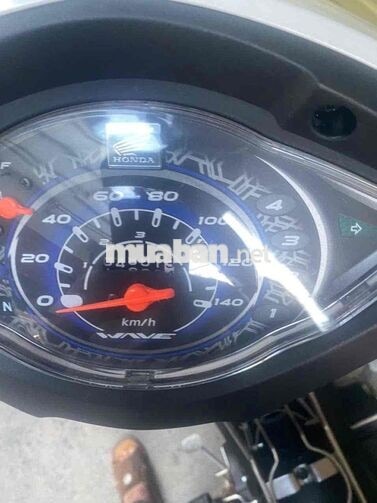 Honda Wave 2024 Trắng 4000 km Việt Nam