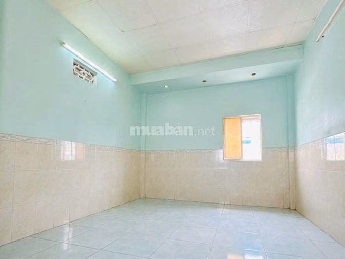Nhà kiên cố 2 lầu 4 phòng ngủ hẻm Dương Bá Trạc, Phường Chánh Hưng