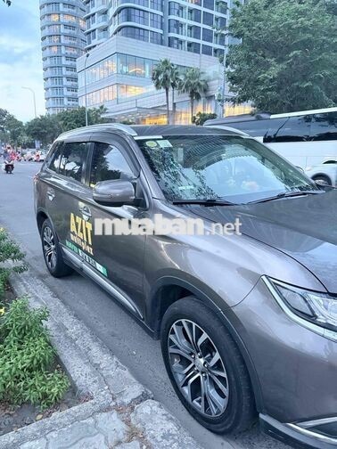 Mitsubishi Outlander 2017 Nâu 200.000 km