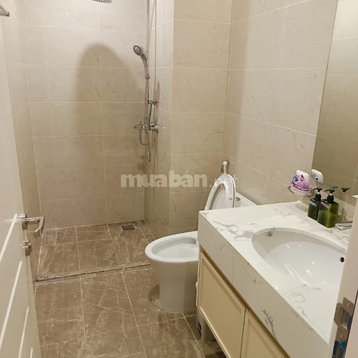 Cho thuê nguyên căn Shophouse  Vinhomes Vũ Yên Full đồ 13tr