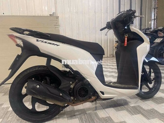 Honda Vision Trắng đen 2015