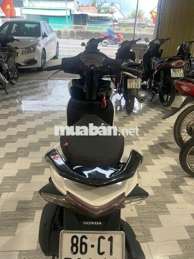 Honda Vision Trắng đen 2015