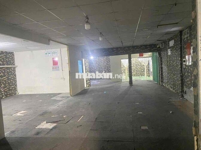cho thuê nhà xưởng ,công ty 200m2 giá 17tr
