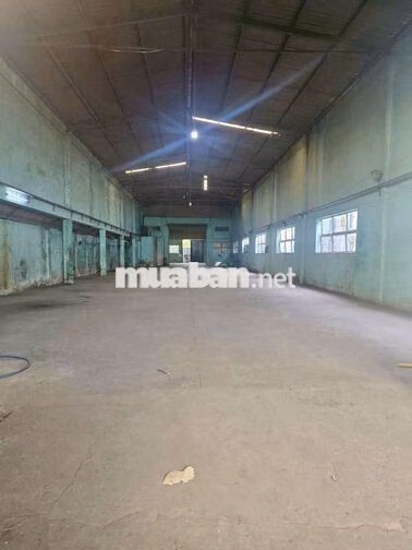 xưởng 780m² giá 50 triệu Bà điểm hóc môn