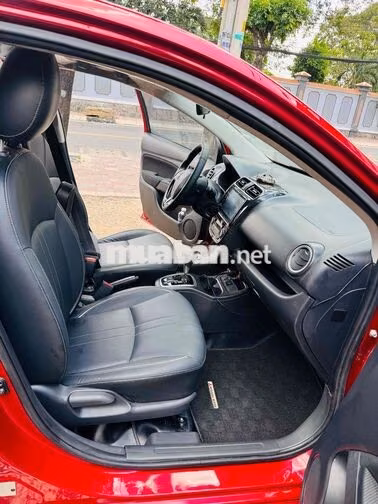 Mitsubishi Attrage 2024 Đỏ Dưới 10.000 km
