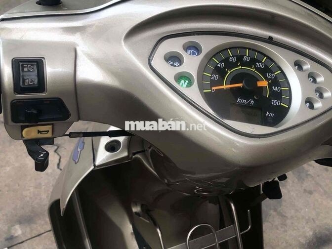 Suzuki Shogun R 110 Vàng cát 4 thì