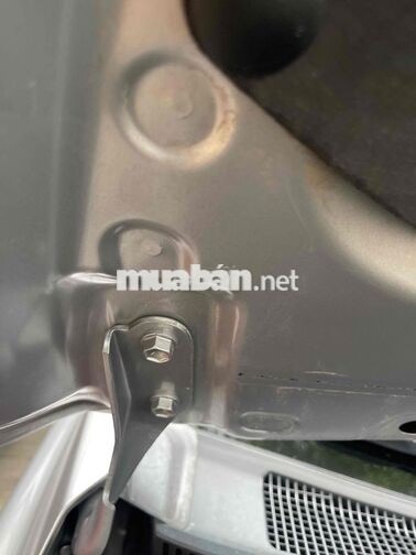 Toyota Innova 2.0MT 2017 / thương lượng