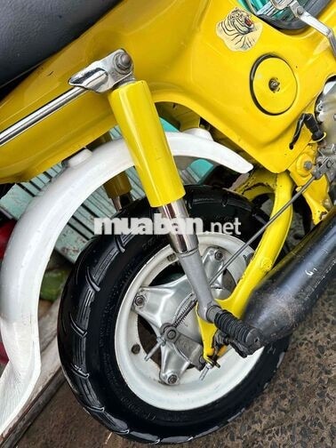 Honda Chaly 70cc Côn tay Vàng