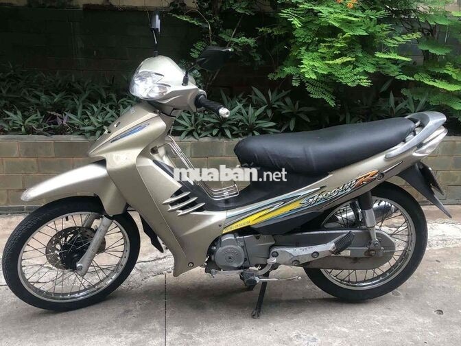 Suzuki Shogun R 110 Vàng cát 4 thì