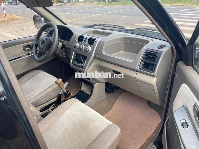 Mitsubishi Jolie 7 chỗ Số sàn Đen