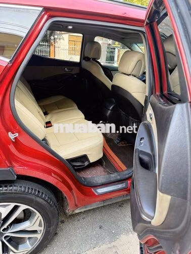Hyundai SantaFe 2018 Cao cấp nhất Đỏ