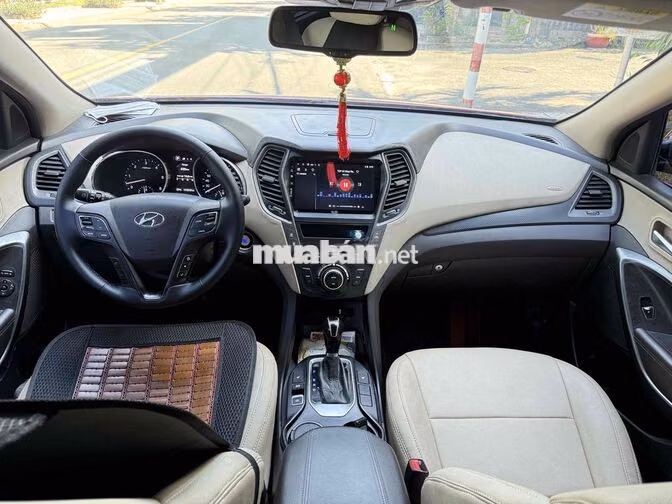 Hyundai SantaFe 2018 Cao cấp nhất Đỏ
