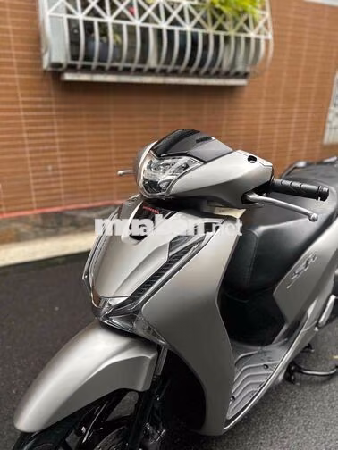 Honda SH125i ABS 2018 Bạc nhám 17000 km