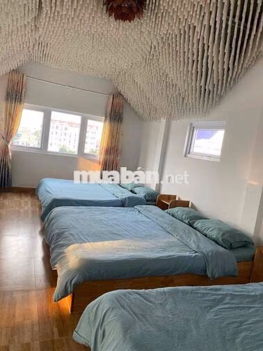 VILLA 9PN,FULL NỘI THẤT, SÂN OTO, TRUNG TÂM ĐÀ LẠT