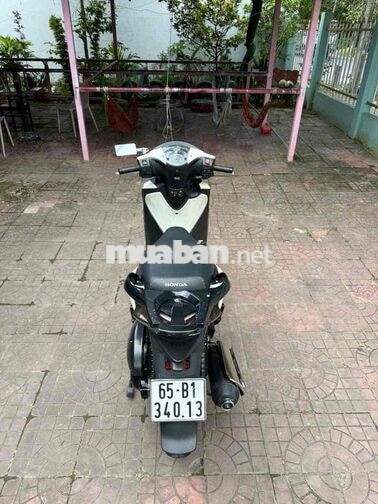 Honda SH Việt 150 2013 Trắng đen