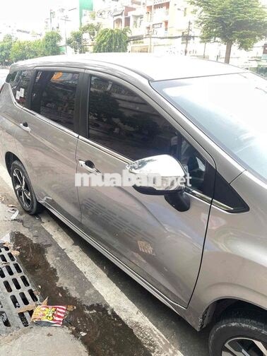 Mitsubishi Xpander AT 2025