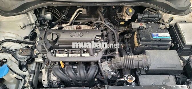 Hyundai Accent 2019 Tự động 35000 km Trắng