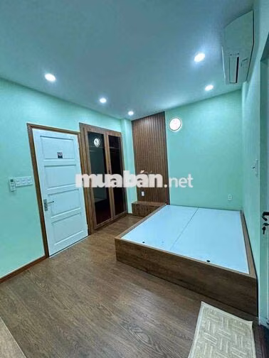cho thuê nhà 1416/ lê đức thọ p13 (4x14) lửg , 2 lầu , st , 4pn , 5wc