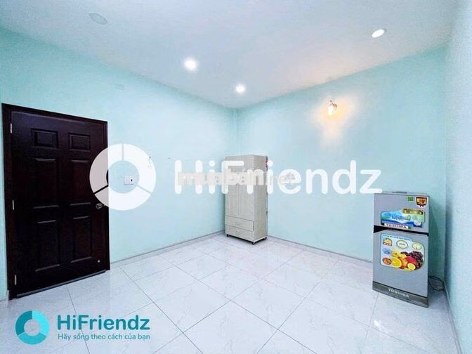 PHÒNG MỚI SẠCH SẼ SẴN MÁY LẠNH GIÁP Q6/FREE XE