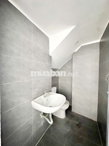 CHO THUÊ MẶT BẰNG MẶT TIỀN 180M² – PHƯỜNG 2, ĐÀ LẠT | 40 TRIỆU/THÁNG