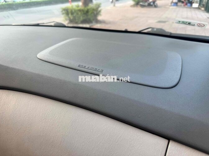 Toyota Innova 2.0 G 2014 Tự động Vàng cát