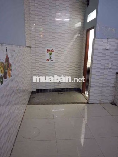 cho thuê nhà lầu suốt 4p ngủ nữ dân công gần quách điêu giâ rẻ ở ngay