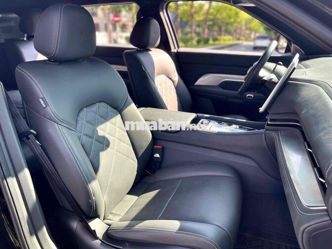 VinFast VF9 Plus 2024 Đen 6 chỗ 30000 km