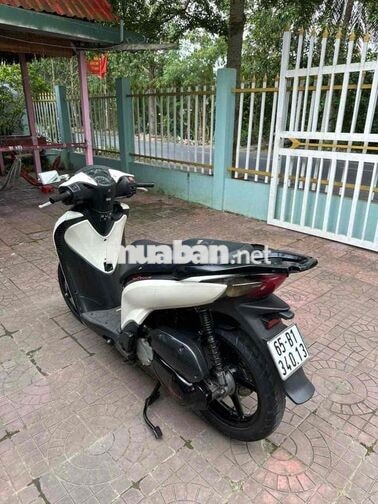 Honda SH Việt 150 2013 Trắng đen