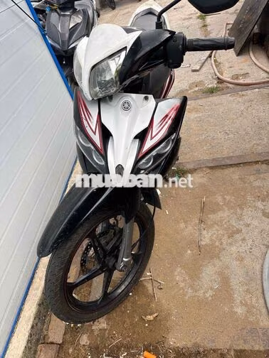 Yamaha Jupiter Đen trắng