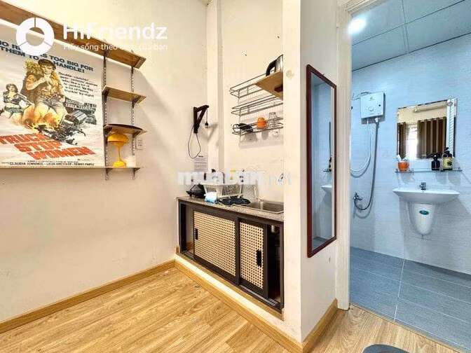 🏡CHO THUÊ PHÒNG STUDIO BAN CÔNG - CỬA SỔ NGÃ SÁU PHÙ ĐỔNG BẾN THÀNH Q1
