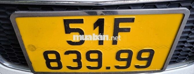 Bán xe Chevrolet Aveo mới keng