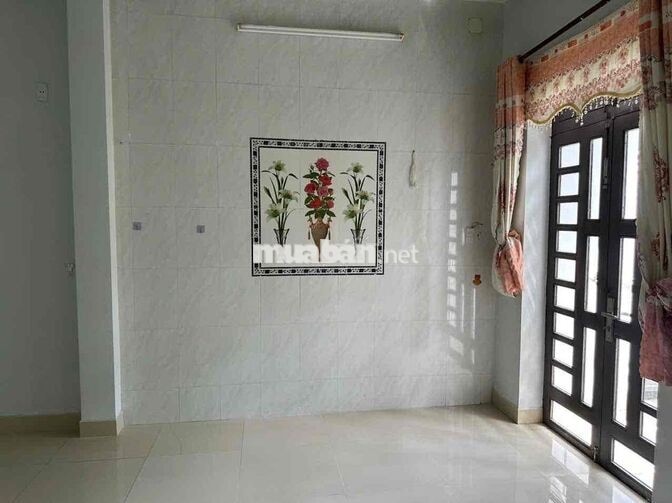 Nhà nguyên căn Hoà Xuân 14tr 4 phòng ngủ, mặt đường 7.5m