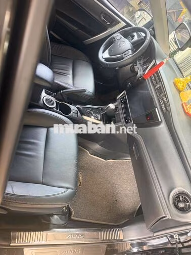 Toyota Altis 1.8G 2021 Đen Ghế da Tự động