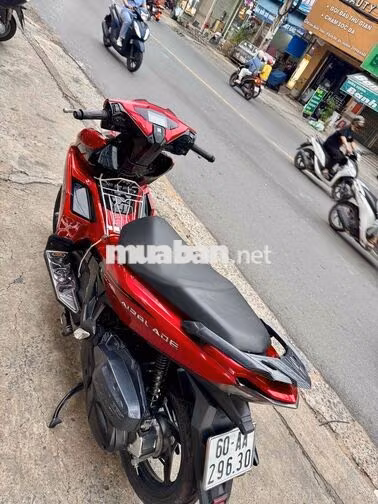 AB 125  Đỏ đen T11/2021 ngay chủ rất đẹp có góp