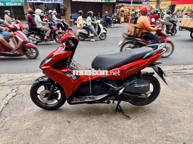 AB 125  Đỏ đen T11/2021 ngay chủ rất đẹp có góp