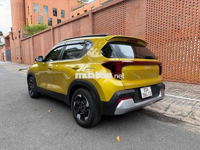 KIA Sonet 2025 1.5 Luxury Vàng 8000 km